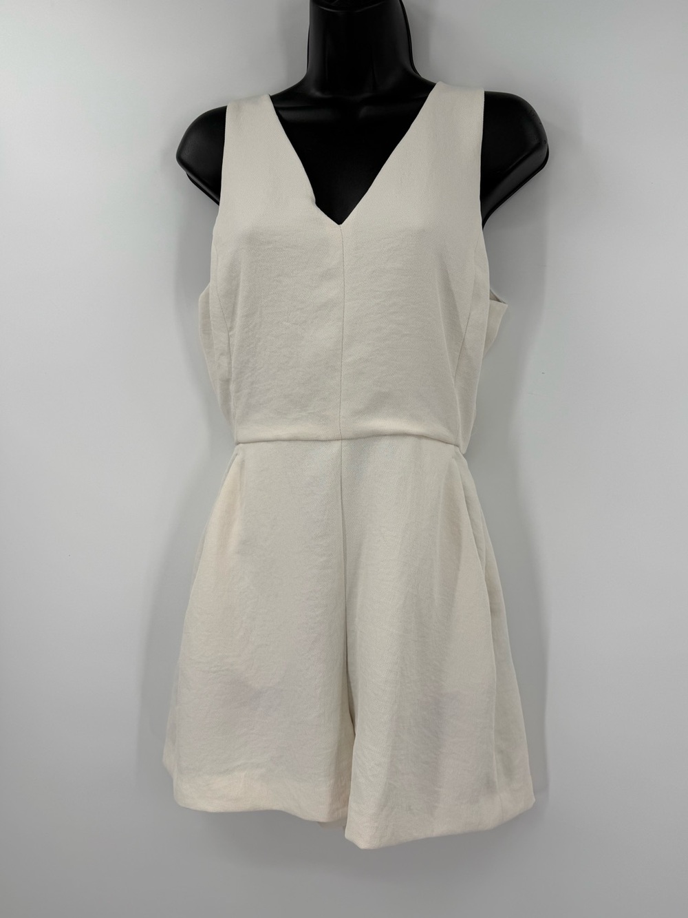 Aritzia Wilfred Tie Waist Crossback Ecoulement Romper | Cream | 6